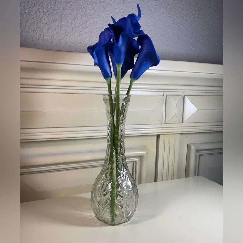 Vintage FTD Glass Vase 9” Floral Vine Pattern Clear Art Glass Vase
